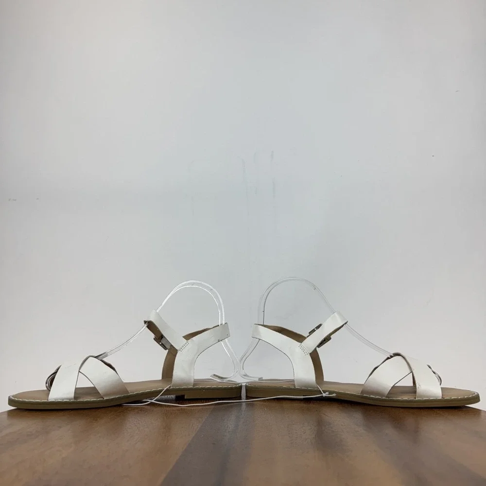 New Girls Big Kids Tucker + Tate Tarya White Strappy Adjustable Sandals Size 5 Y - Picture 6 of 8